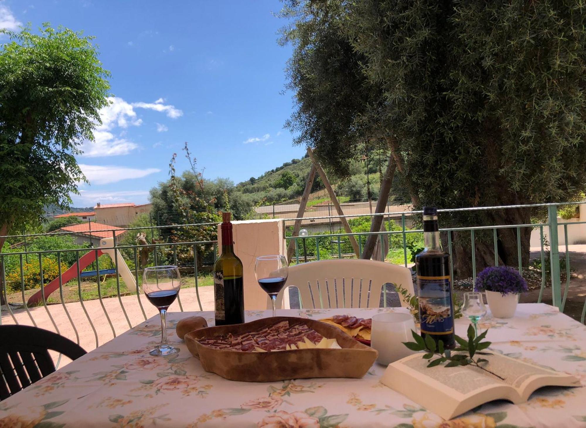 Appartamento Maremontagna Cardedu Luaran gambar