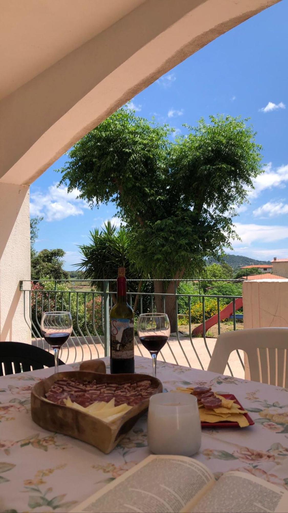 Appartamento Maremontagna Cardedu Luaran gambar